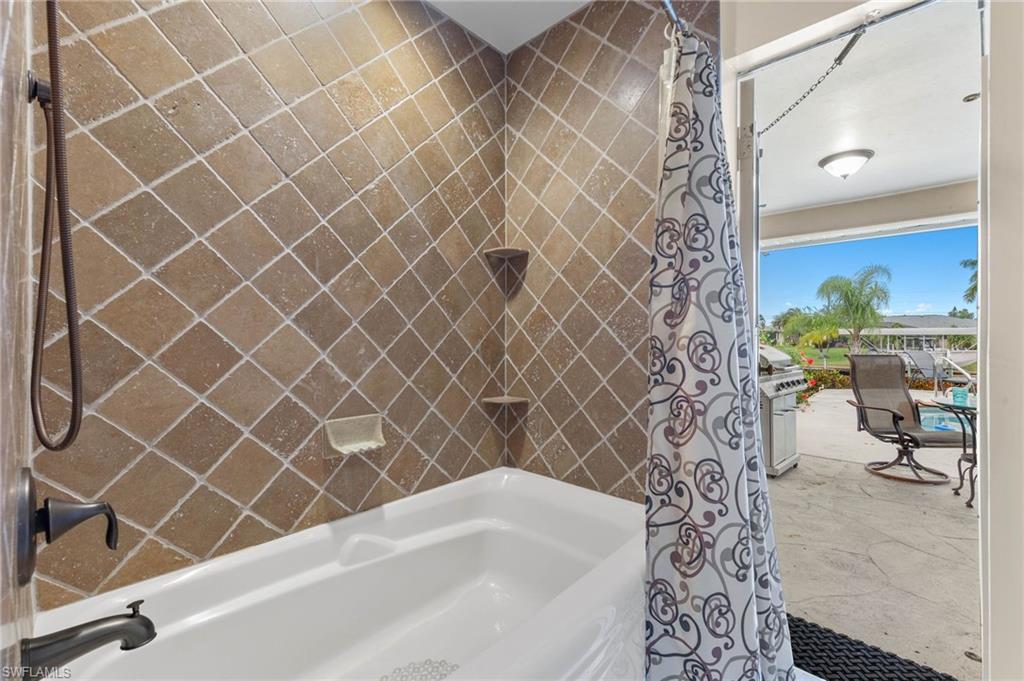 CAPE CORAL - Residential Lease