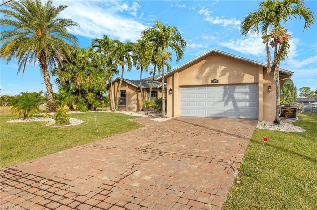 CAPE CORAL - Residential Lease