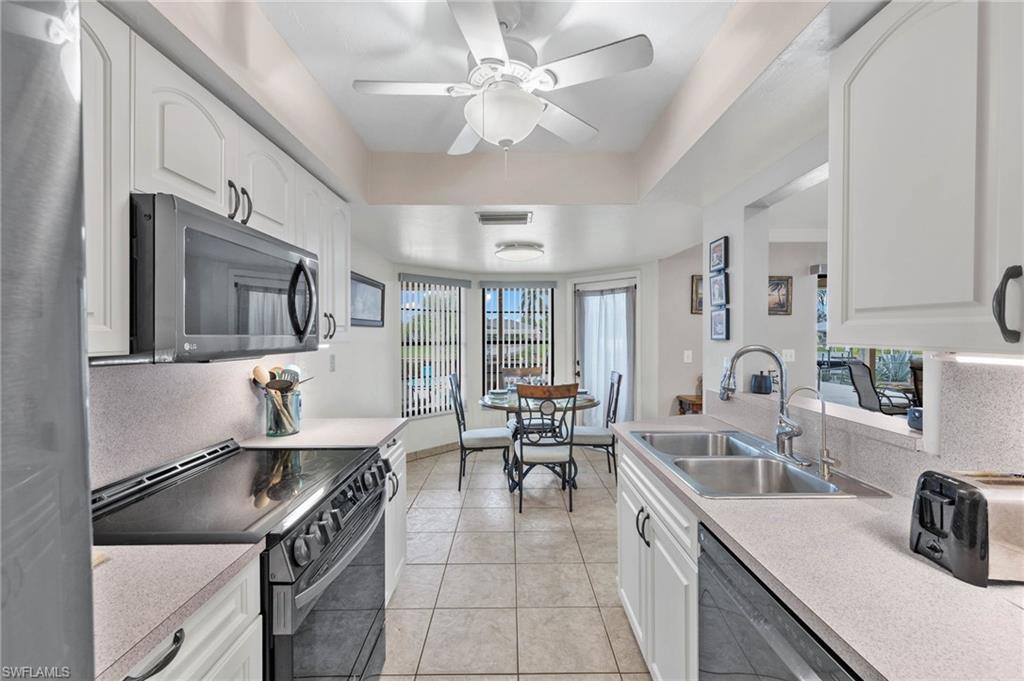 CAPE CORAL - Residential Lease