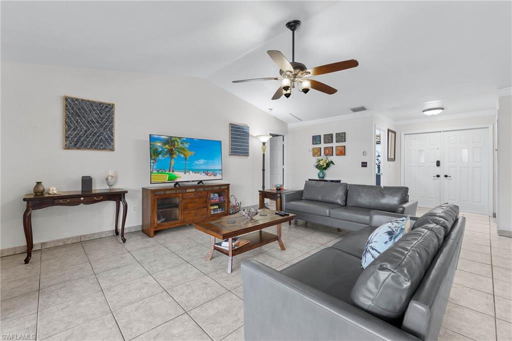 CAPE CORAL - Residential Lease