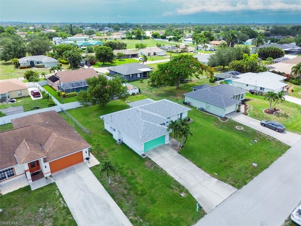 CAPE CORAL - Residential