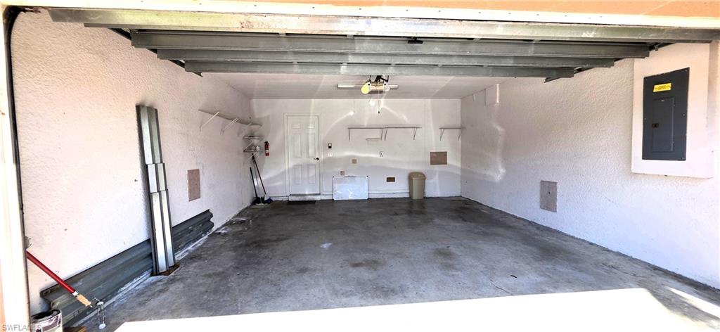 BELLA VIDA - Residential Lease