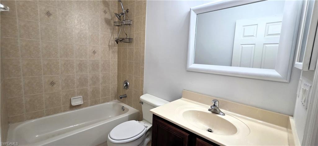 BELLA VIDA - Residential Lease