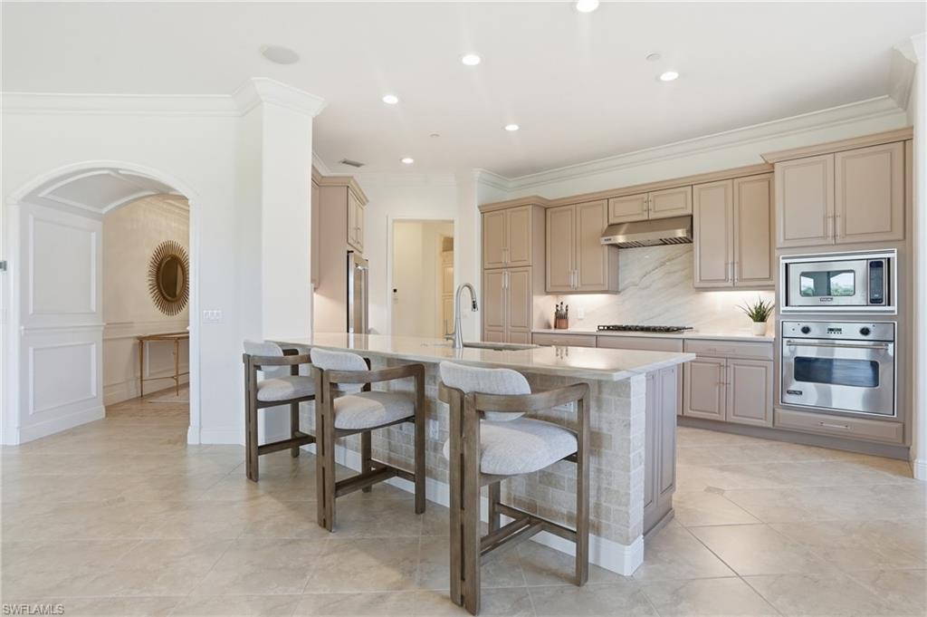 MARQUESA ROYALE - Residential
