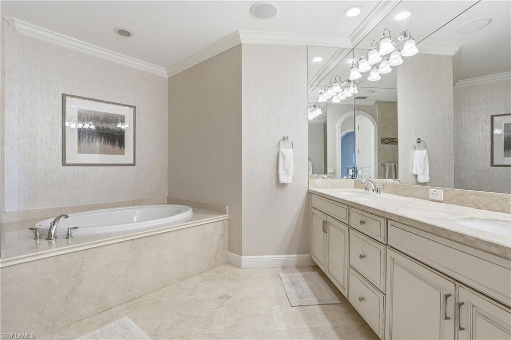 MARQUESA ROYALE - Residential