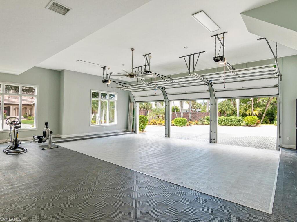 AUDUBON COUNTRY CLUB - Residential