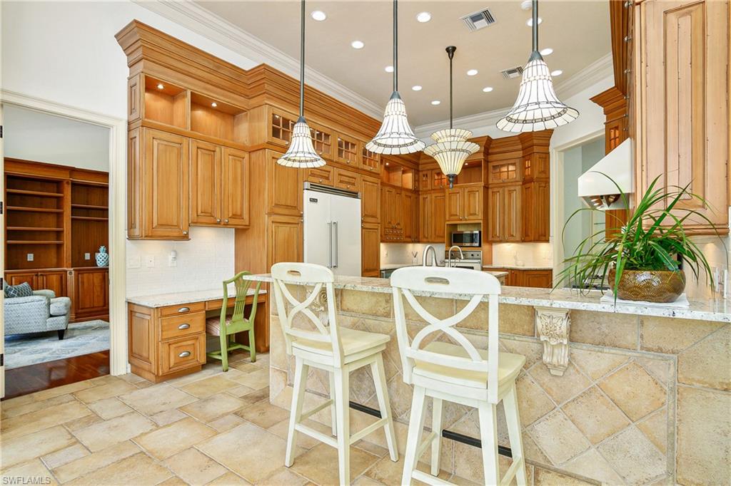 AUDUBON COUNTRY CLUB - Residential