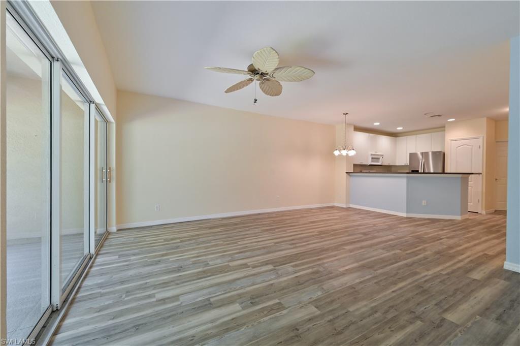 OLYMPIA POINTE - Residential