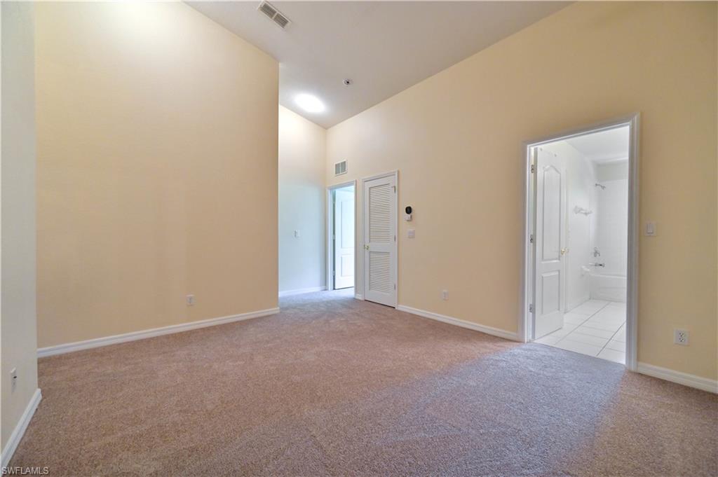 OLYMPIA POINTE - Residential