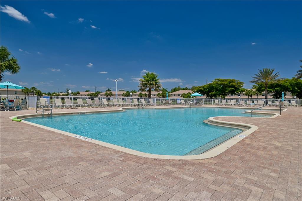 OLYMPIA POINTE - Residential