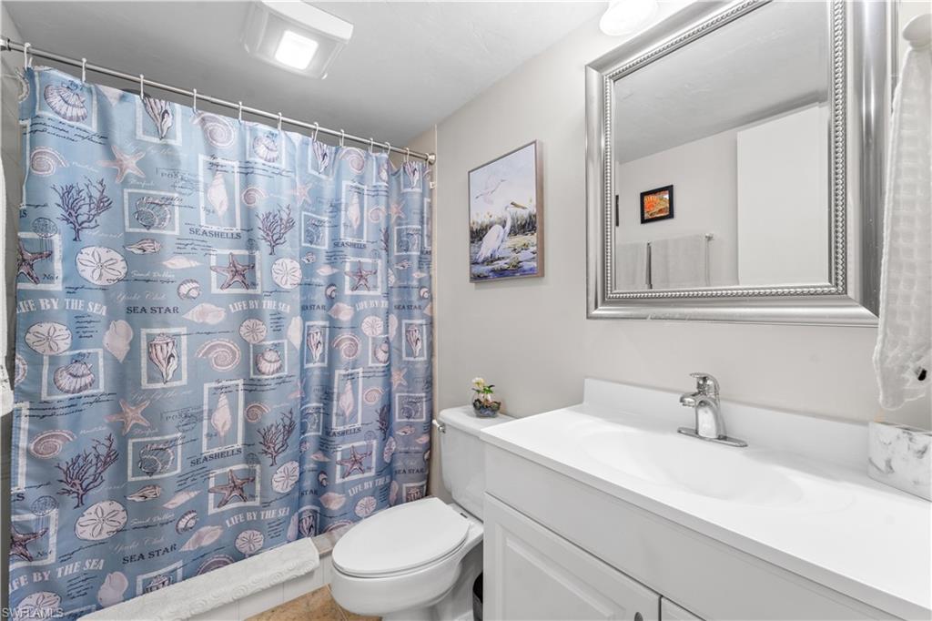 CLUB AT CRYSTAL LAKE CONDOMINIUM - Residential
