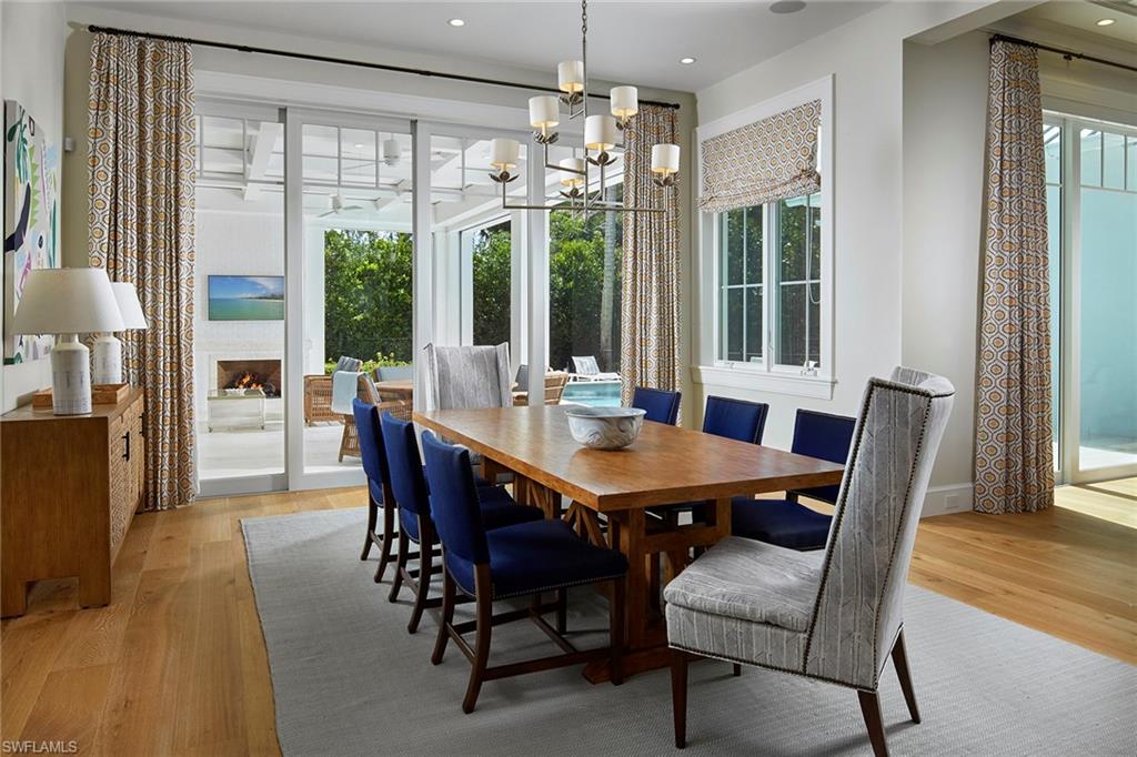 MOORINGS - Residential