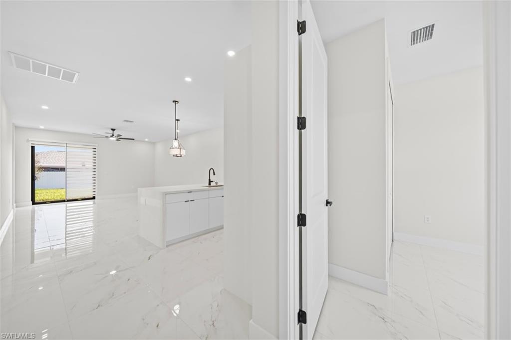 CAPE CORAL - Residential Income