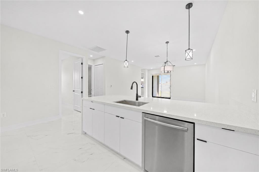 CAPE CORAL - Residential Income