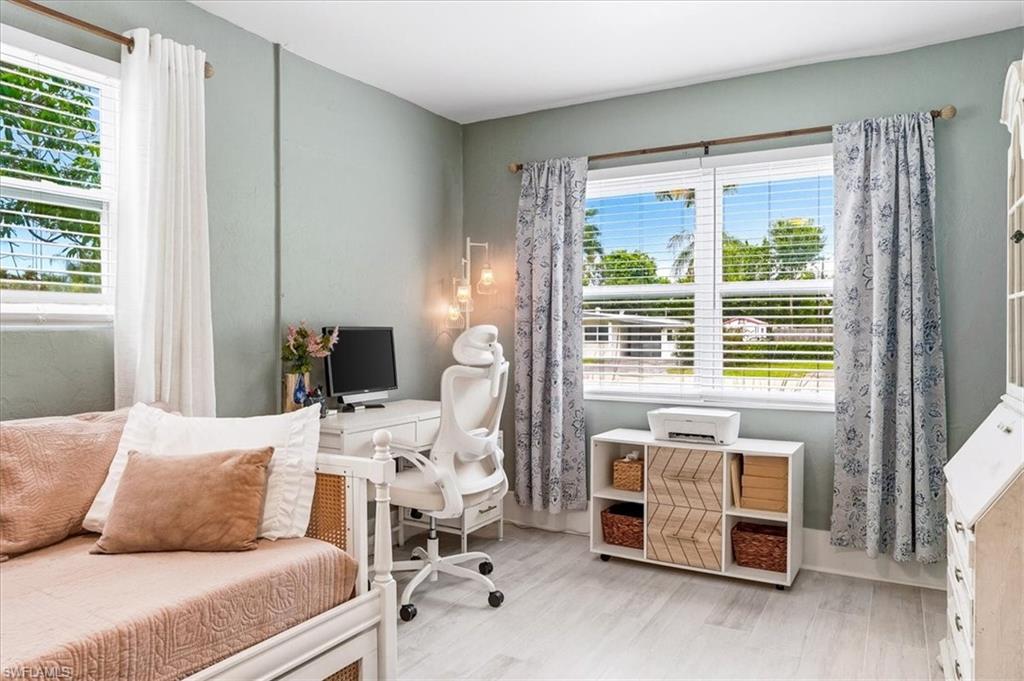 COCONUT GROVE - Residential