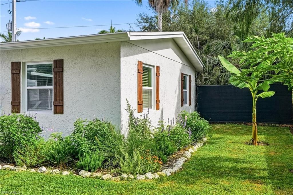 COCONUT GROVE - Residential