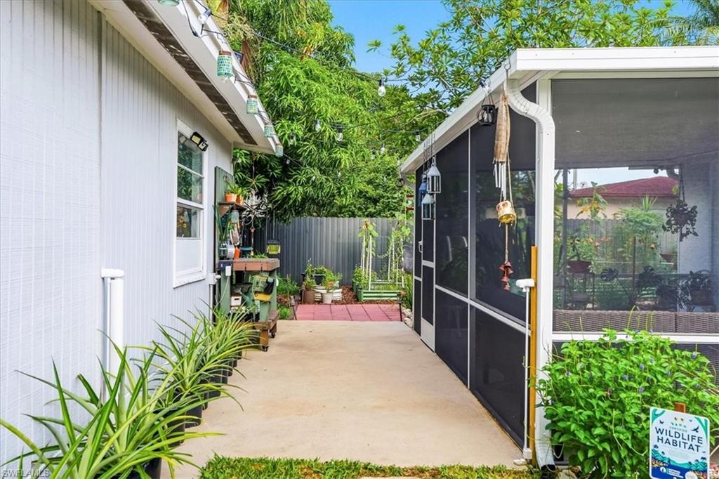 COCONUT GROVE - Residential