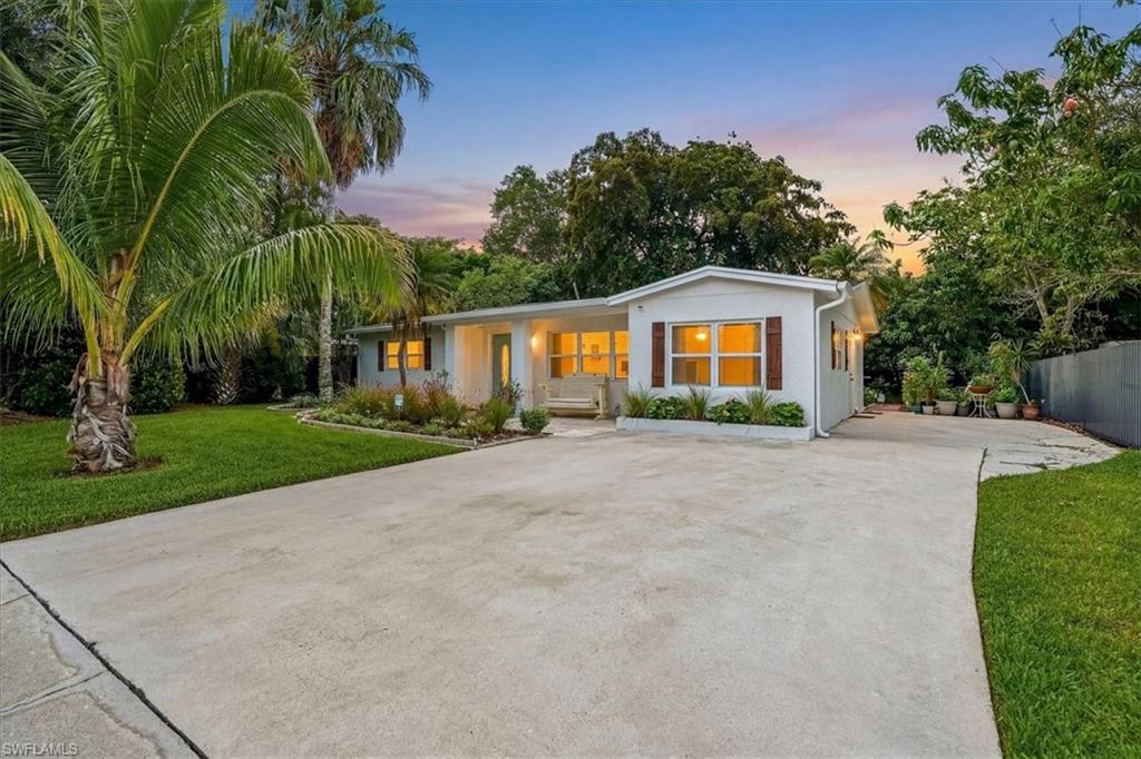 COCONUT GROVE - Residential
