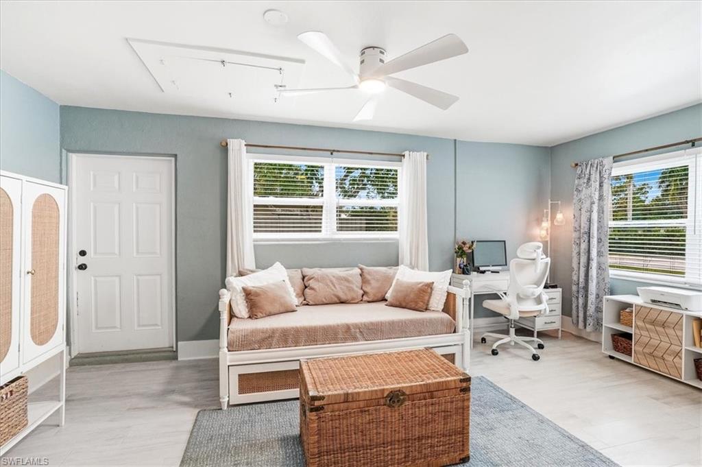 COCONUT GROVE - Residential