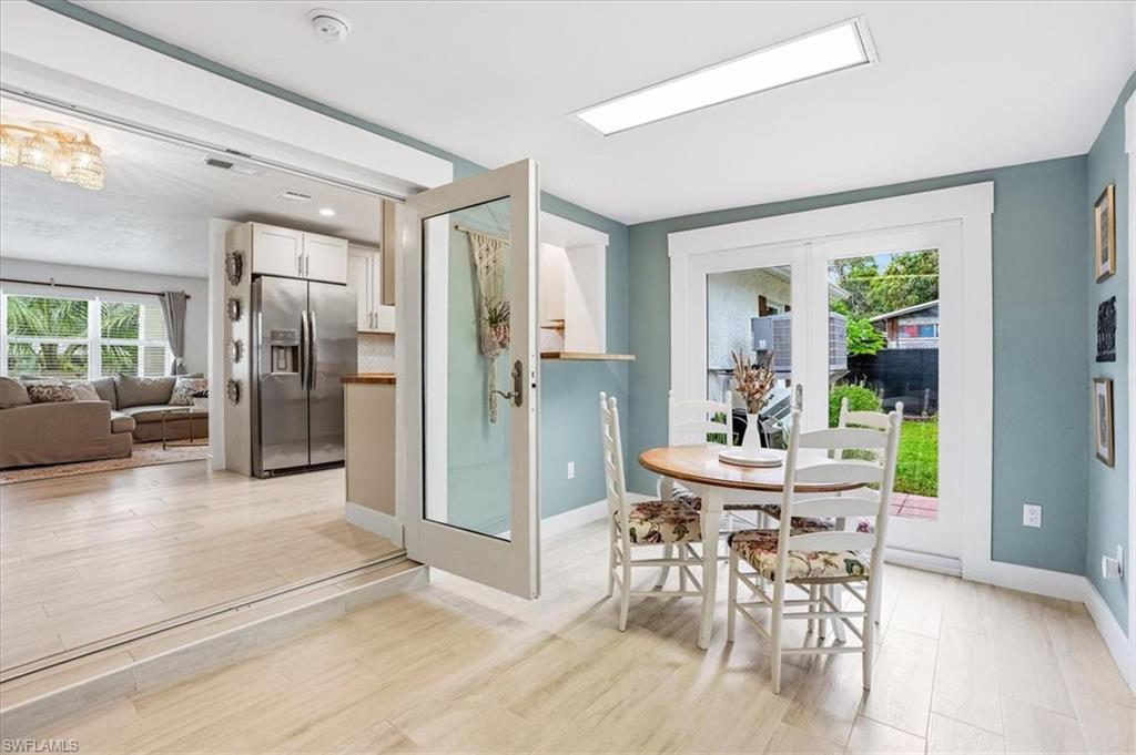 COCONUT GROVE - Residential