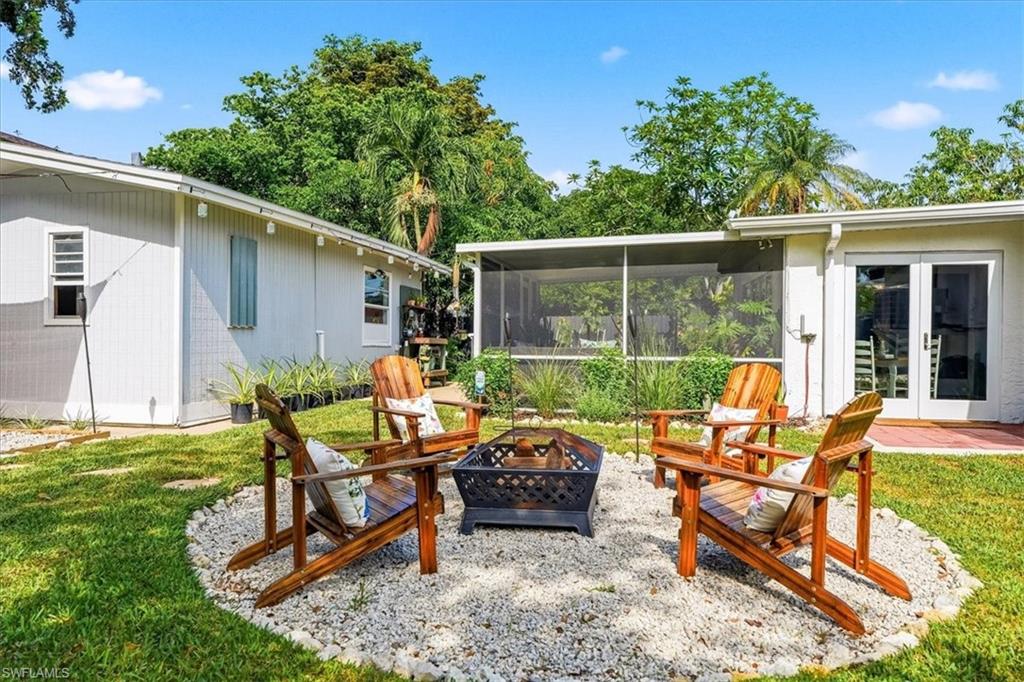 COCONUT GROVE - Residential