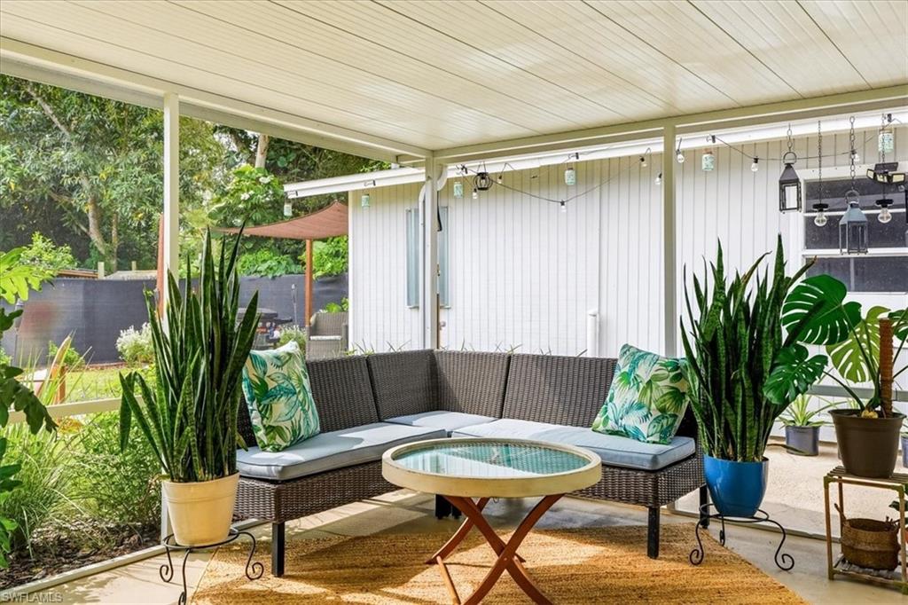 COCONUT GROVE - Residential
