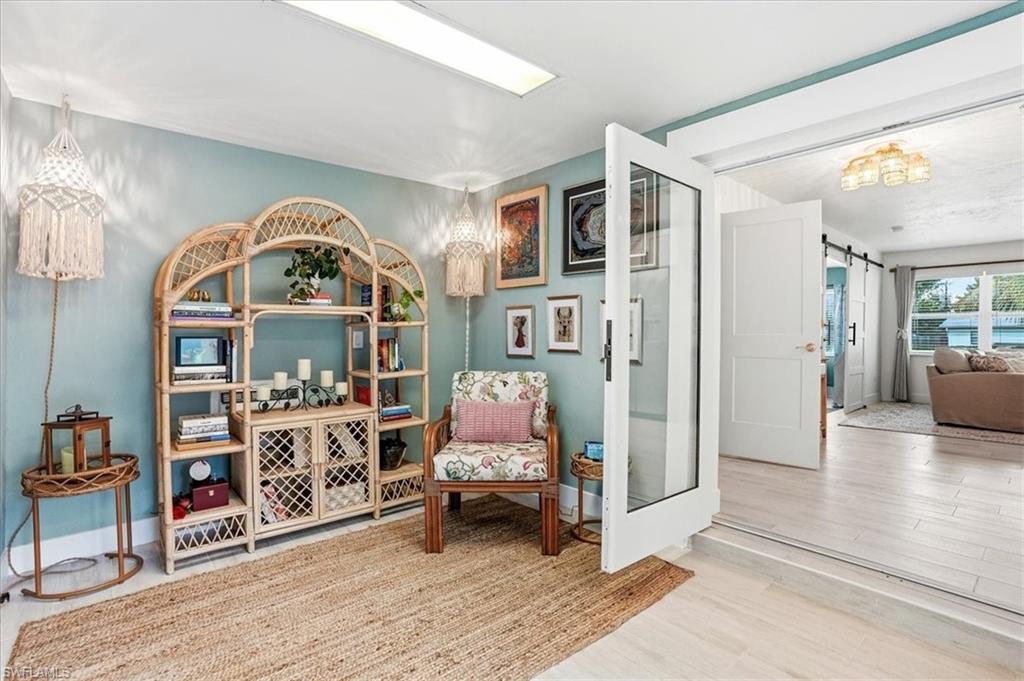 COCONUT GROVE - Residential