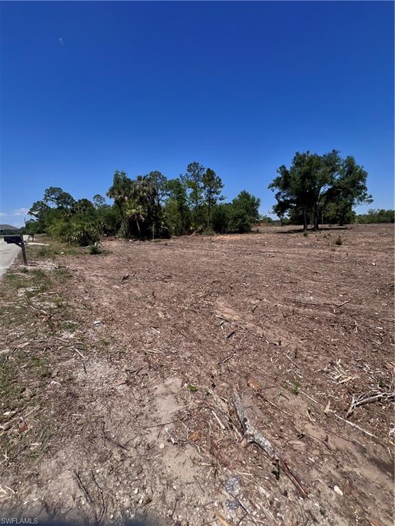LEHIGH ACRES - Land