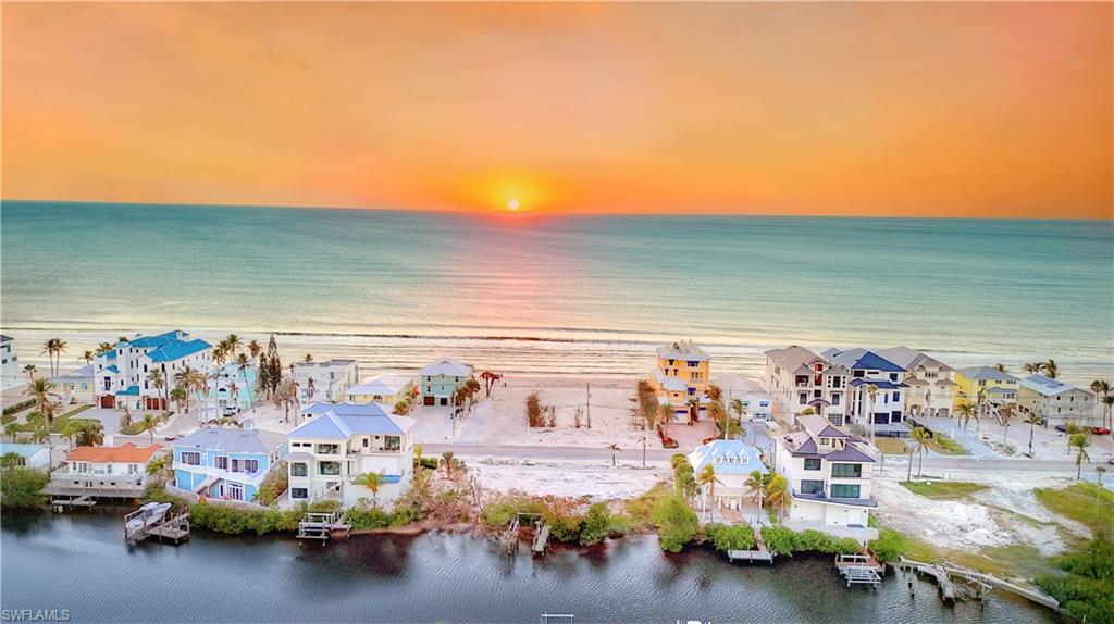 BONITA BEACH - Land