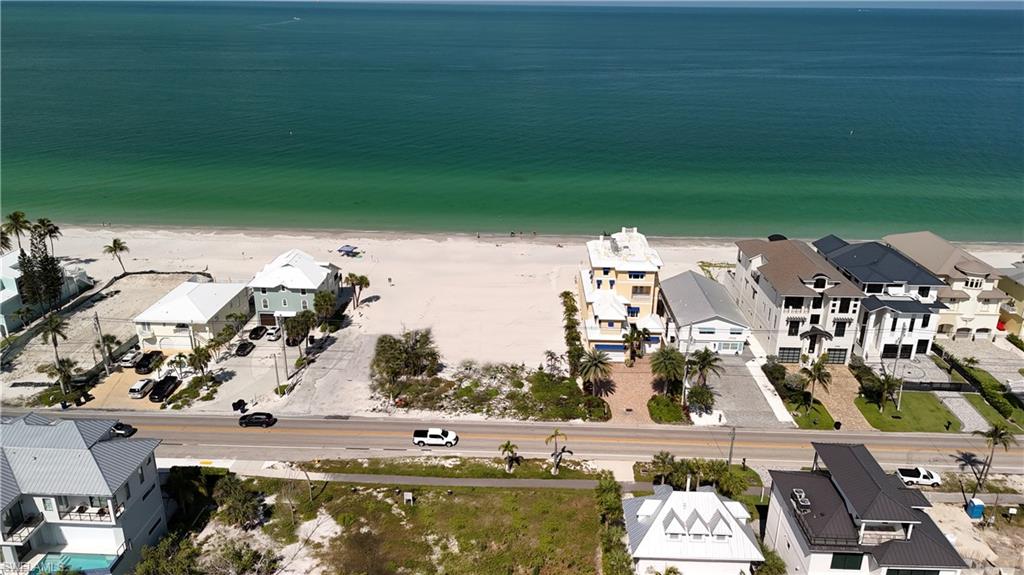 BONITA BEACH - Land