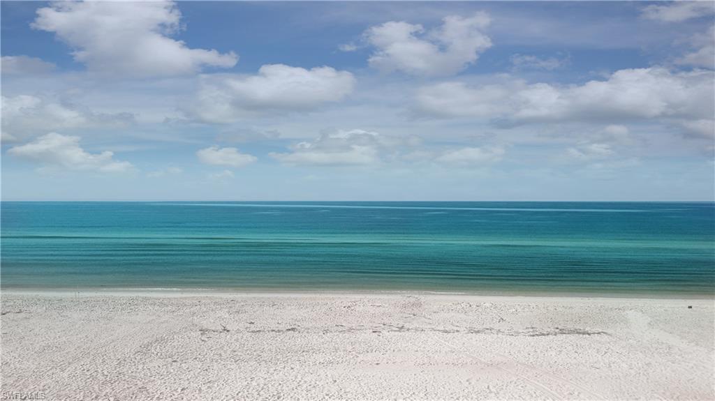 BONITA BEACH - Land