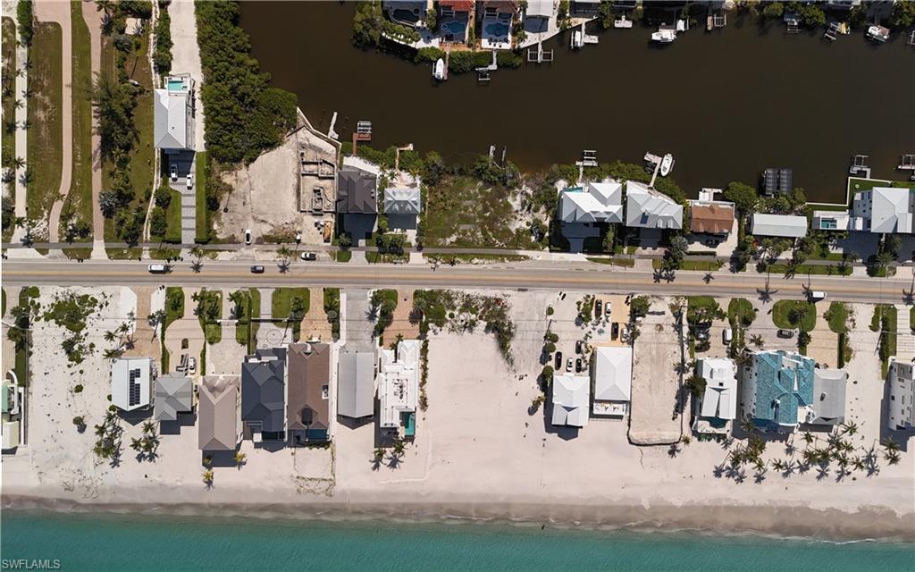 BONITA BEACH - Land