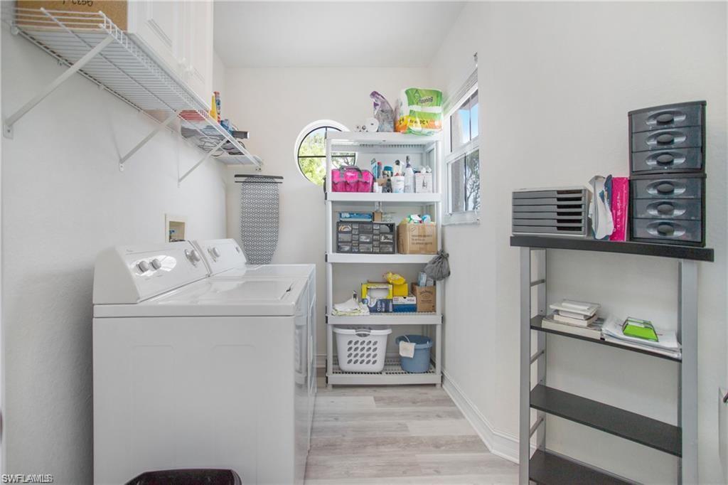 DIAMOND LAKE - Residential Lease