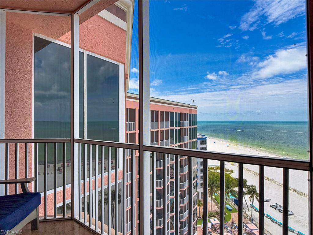 WHITE SANDS CONDO - Residential