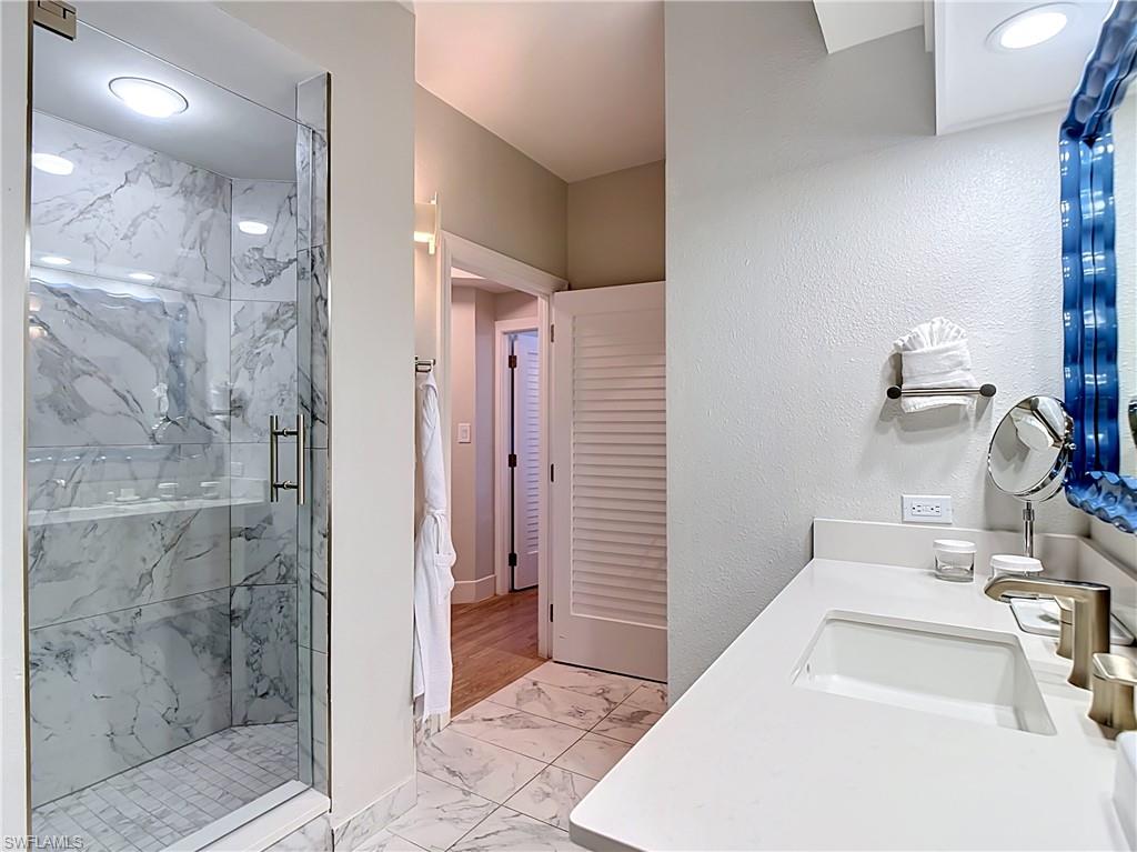 WHITE SANDS CONDO - Residential