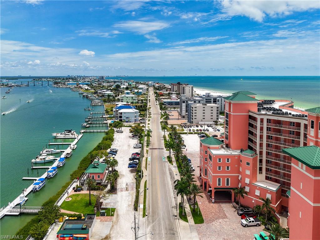 WHITE SANDS CONDO - Residential