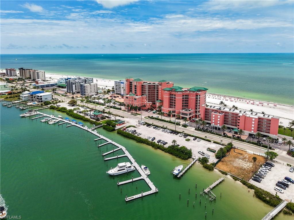 WHITE SANDS CONDO - Residential