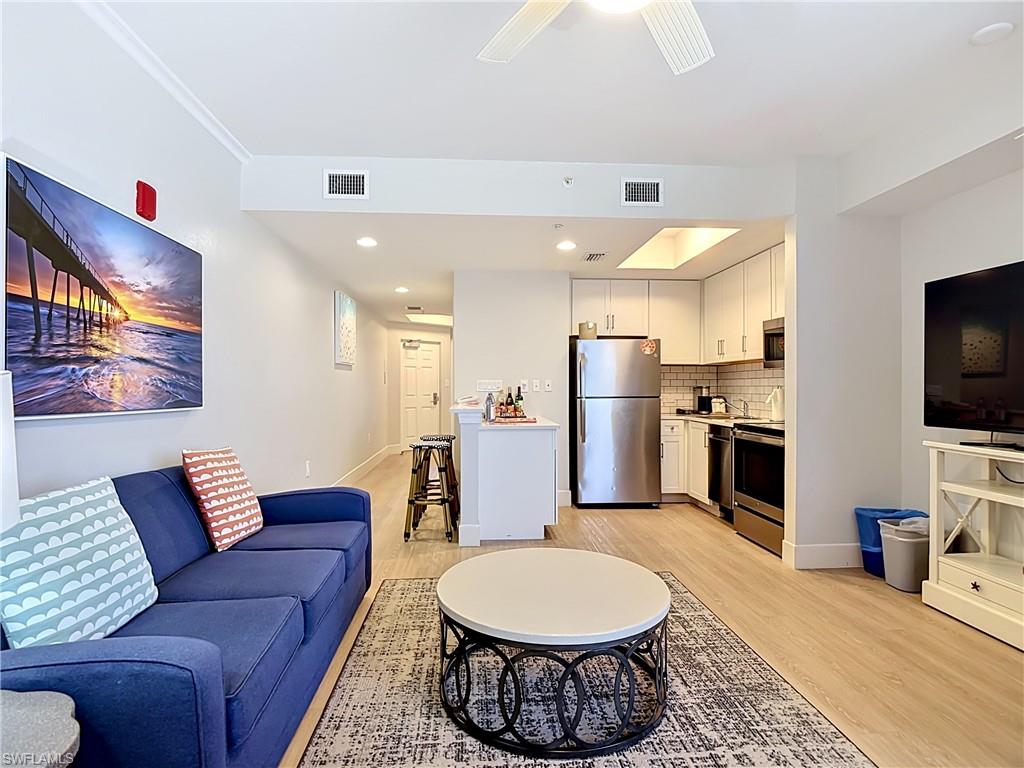 WHITE SANDS CONDO - Residential