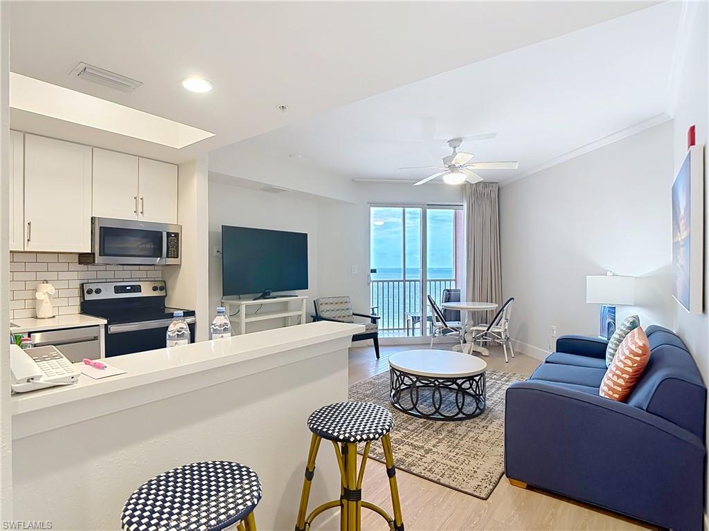 WHITE SANDS CONDO - Residential