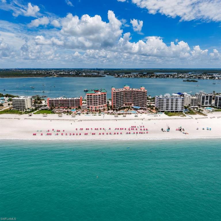 WHITE SANDS CONDO - Residential
