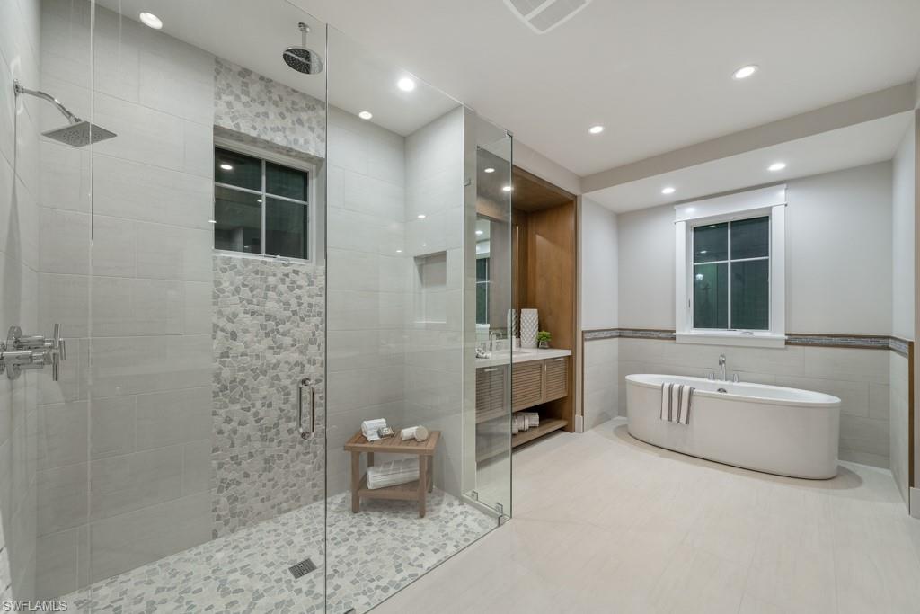MANGROVE BAY - Residential