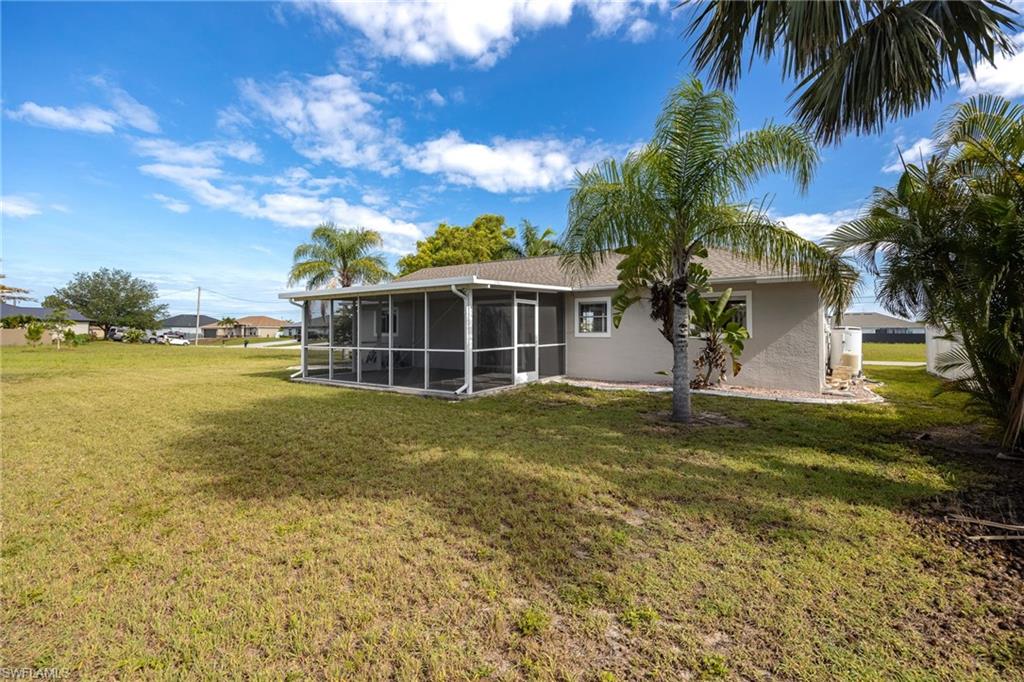CAPE CORAL - Residential