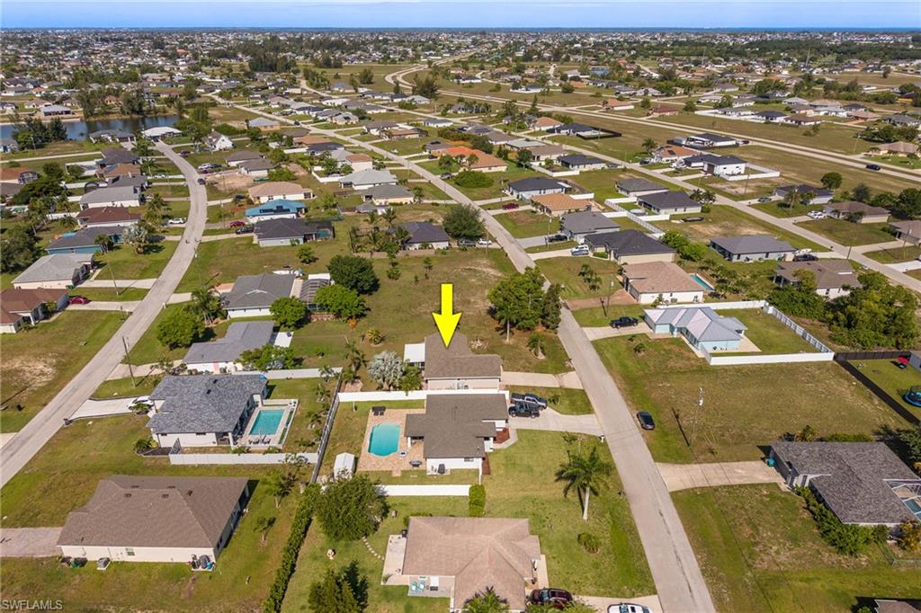 CAPE CORAL - Residential