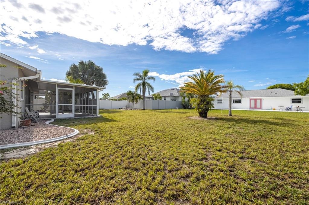 CAPE CORAL - Residential