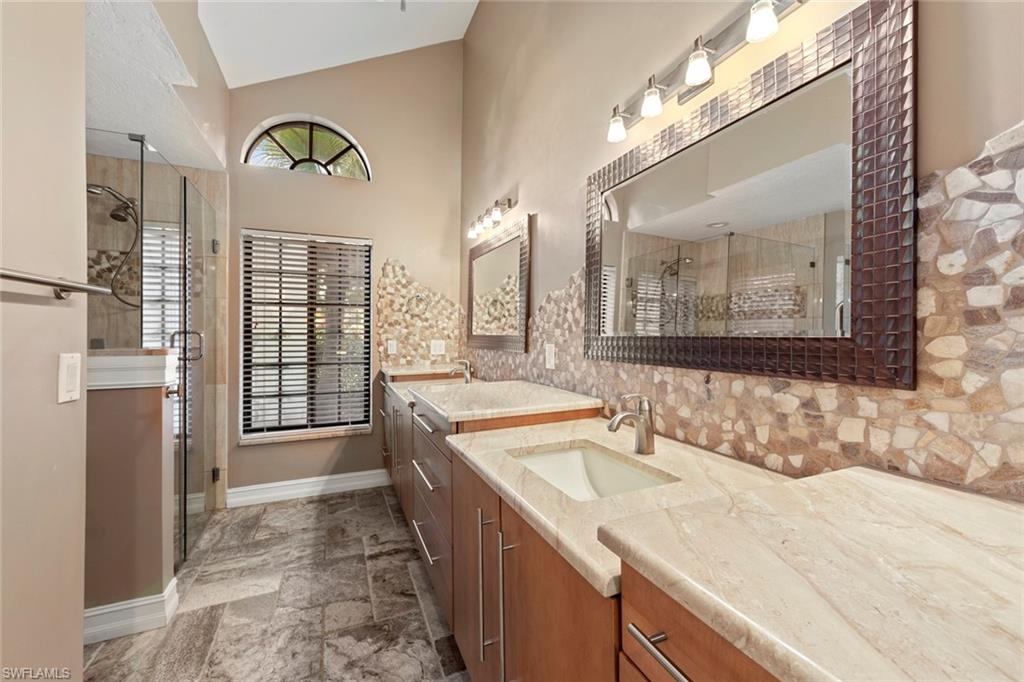 SPANISH WELLS - Residential