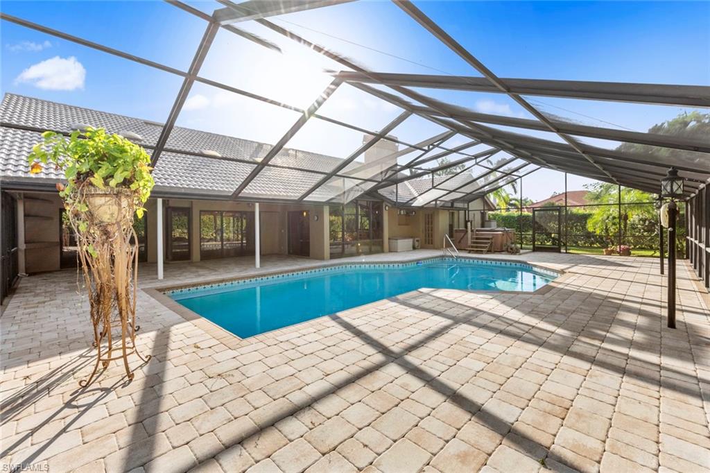 SPANISH WELLS - Residential