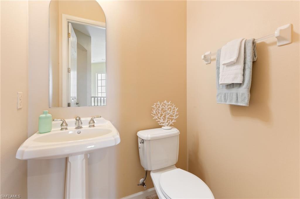 VALENCIA - Residential Lease
