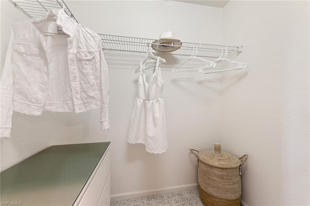 VALENCIA - Residential Lease