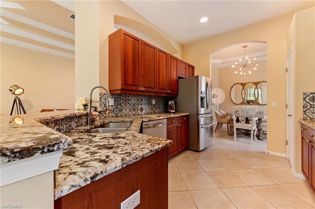 VALENCIA - Residential Lease
