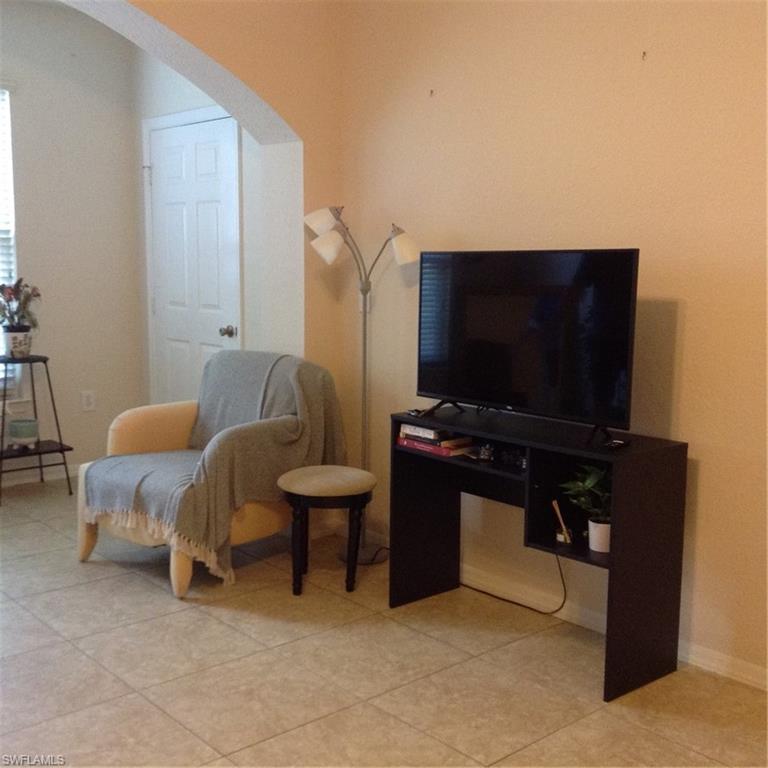 THE TIDES AT PELICAN LANDING - Residential Lease